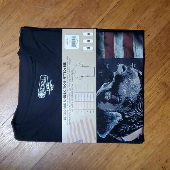 Labrador and Flag Tshirt - Picture 6 of 6